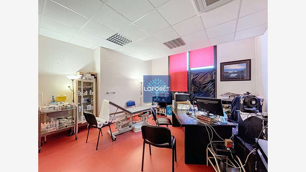 Local professionnel 193m² loué à Valenciennes