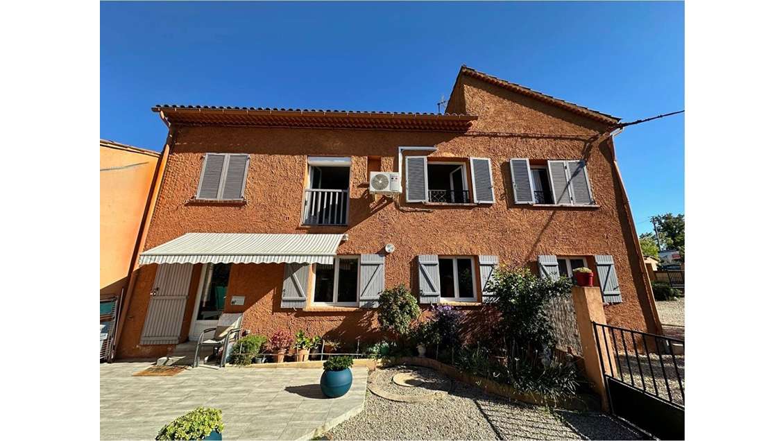 Vente Maison de 5 appartements Vidauban