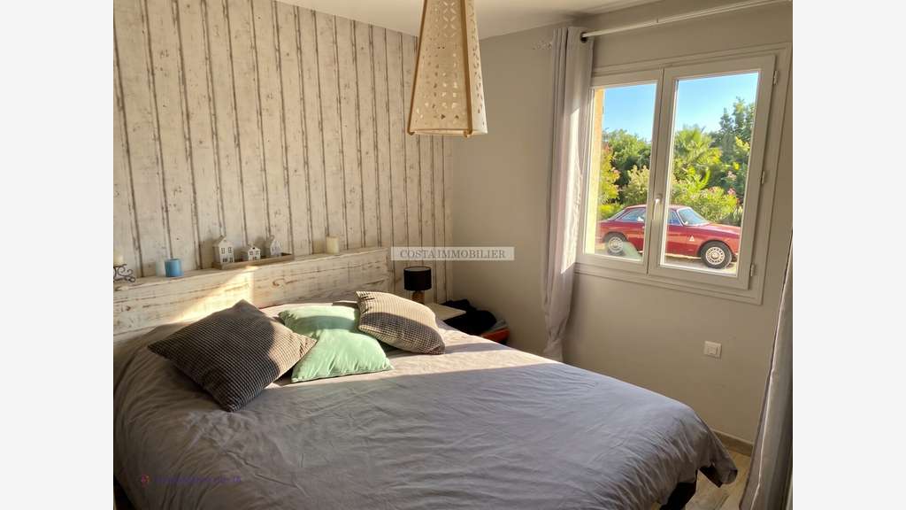 Vente Maison de 5 appartements Vidauban
