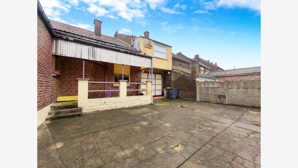 Vente Ensemble Immobilier de 220m² à Vieux-Condé
