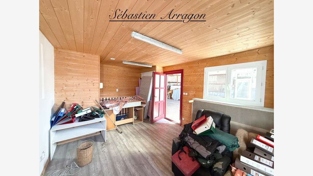 Local commercial 300 m² à vendre - Axe Agen / V