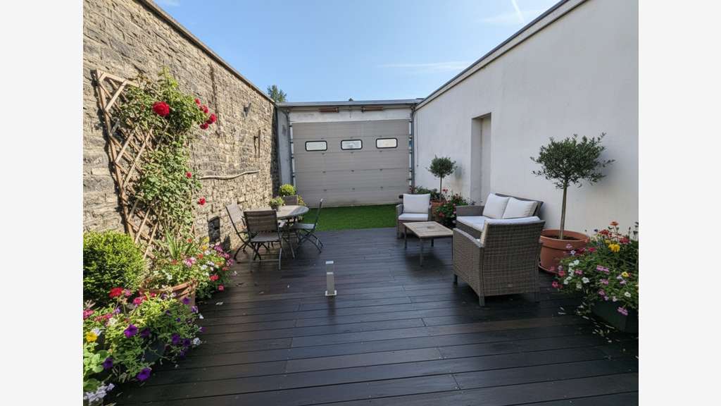 Immeuble de 470m² à vendre au coeur de Vittel (88)