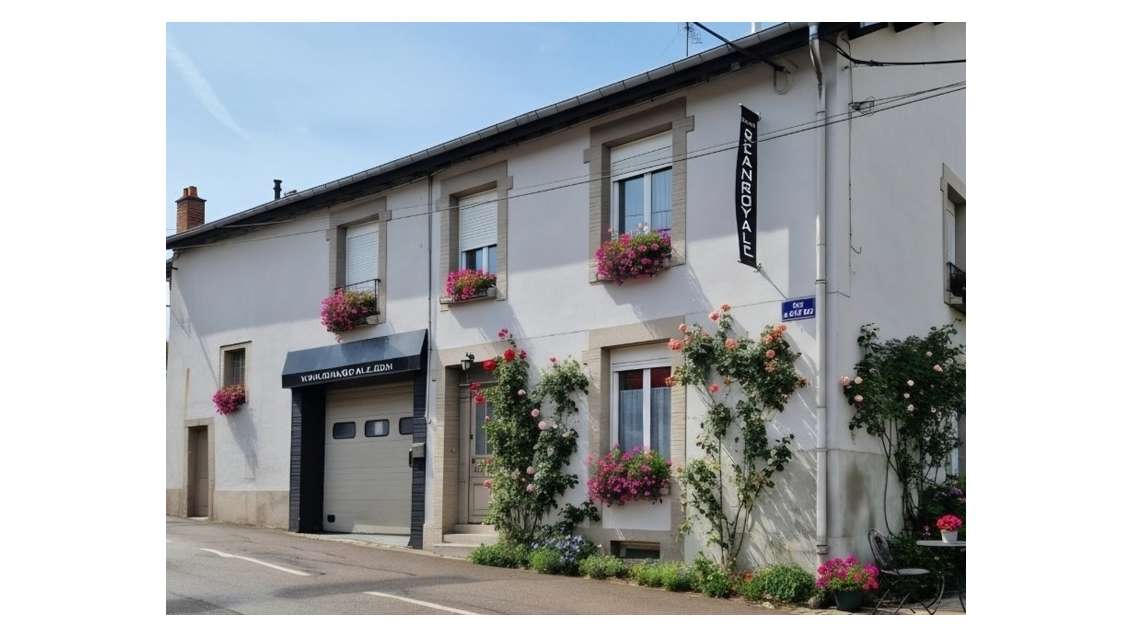 IMMEUBLE à vendre VITTEL (88) LOCAL et 2