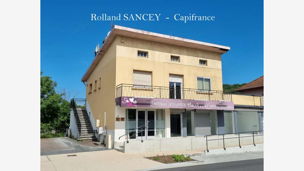 Immeuble de 228m² à vendre à Voujeaucourt (25)