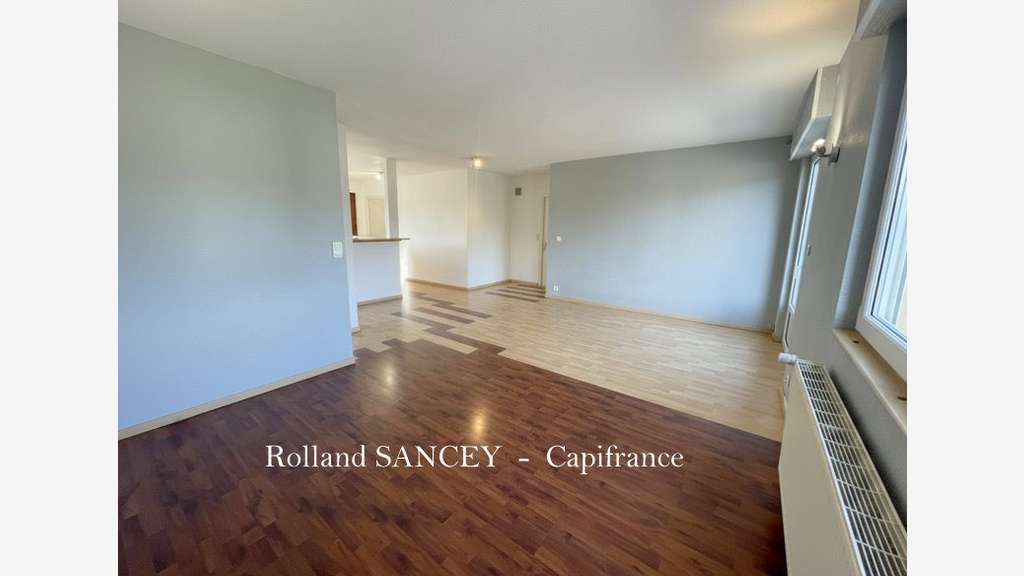Immeuble de 228m² à vendre à Voujeaucourt (25)