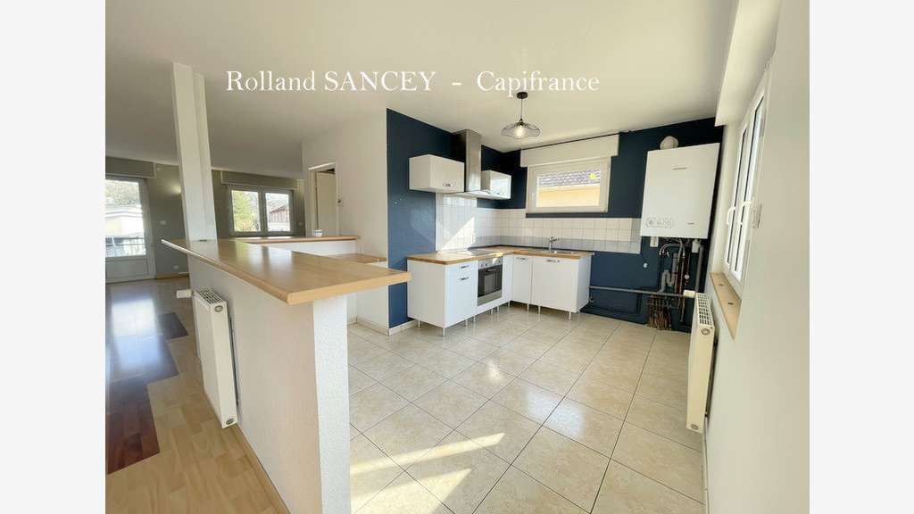 Immeuble de 228m² à vendre à Voujeaucourt (25)
