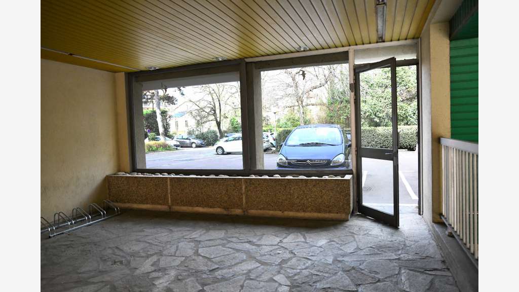 BUREAUX - 445 M² - VALENCE CHATEAUVERT