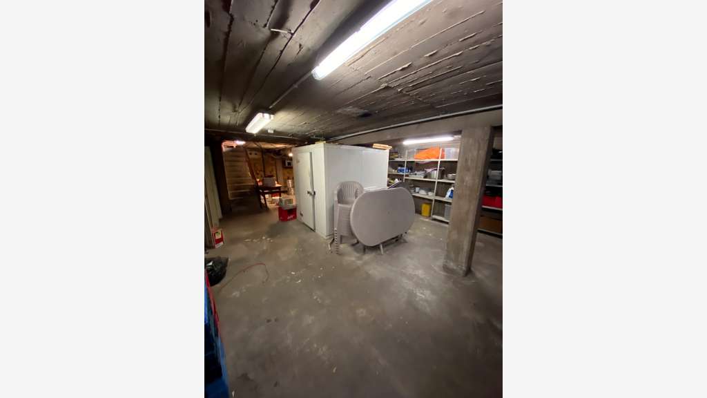 AV local 167m² très forte visibilité à Strasbourg