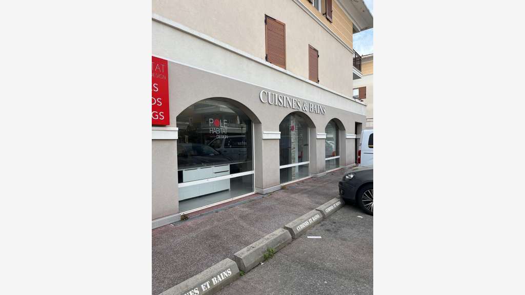 MURS MAGASIN RC