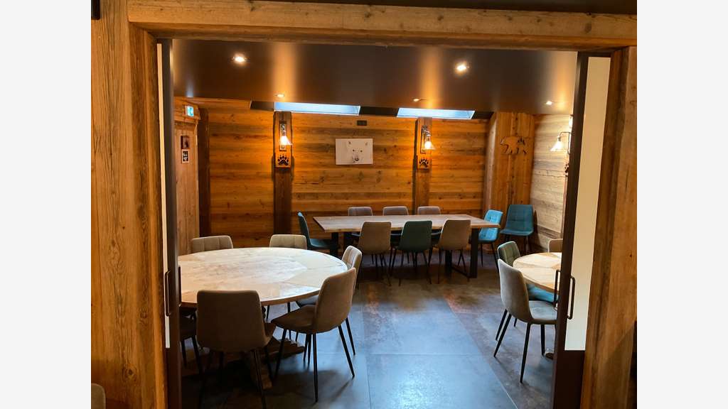 VENTE RESTAURANT AVEC OU SANS FONDS DE COMMERCE