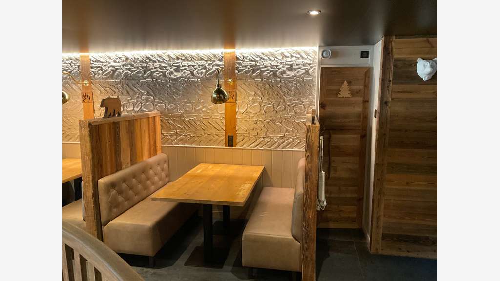 VENTE RESTAURANT AVEC OU SANS FONDS DE COMMERCE