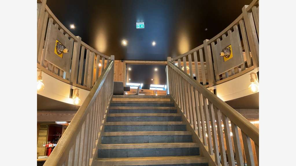 VENTE RESTAURANT AVEC OU SANS FONDS DE COMMERCE