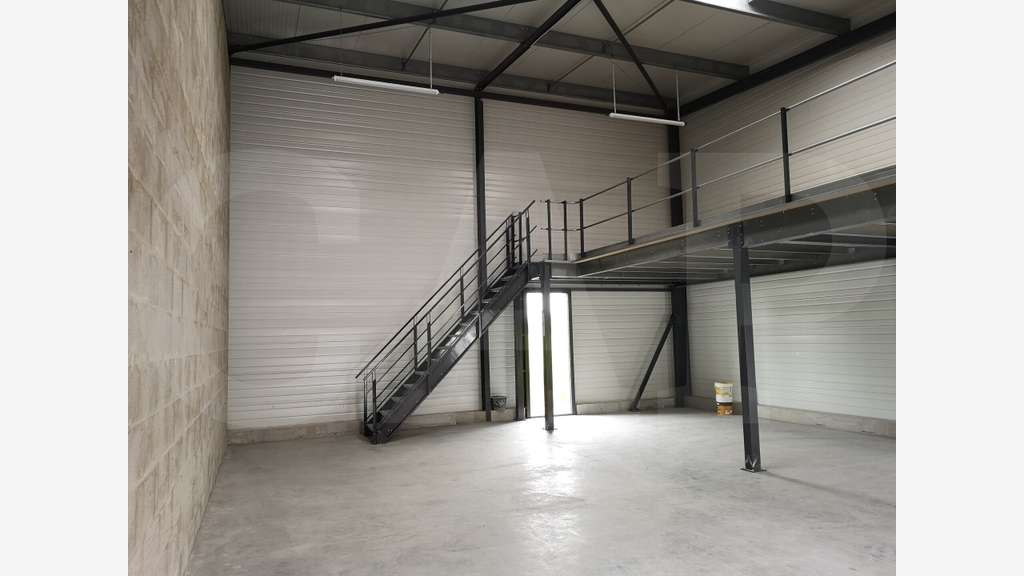 Vente bâtiment neuf 347m² loué à Camors