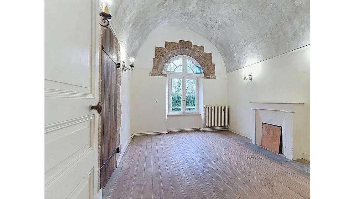 A vendre monument historique de 280m² le Palais