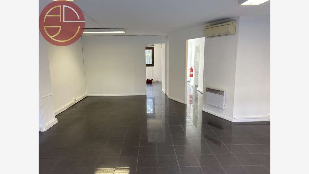 Vend local 63m² à Toulouse centre Croix de Pierre