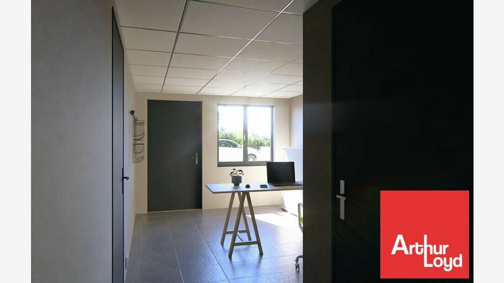 AV local neuf 200m² à Poitiers ZI République III