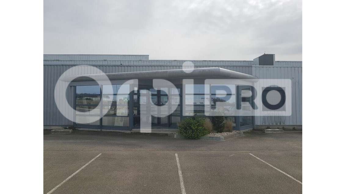 Vente local d'activité 2000m² à Saint-Junien