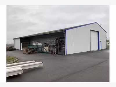 À vendre local d'activité 416m² à Châtillon/Loire