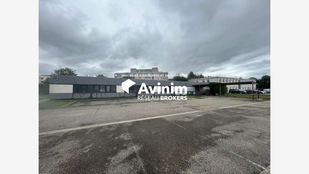 Bâtiment 963m² Échirolles Parc Sud Galaxie