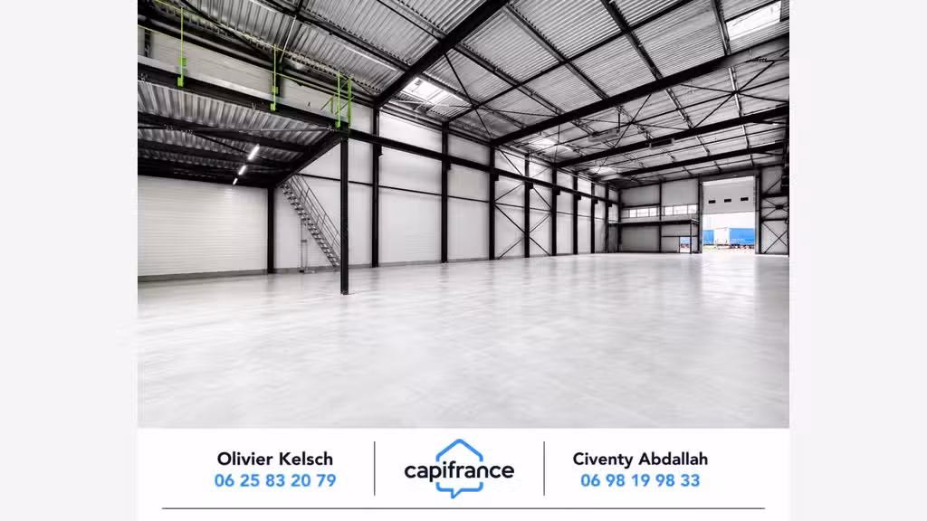 Local neuf 1058m² à vendre à Ste-Hélène-sur-Isèrre