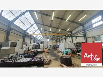 Vente locaux 1404m² à Dieulefit Drome Provençale