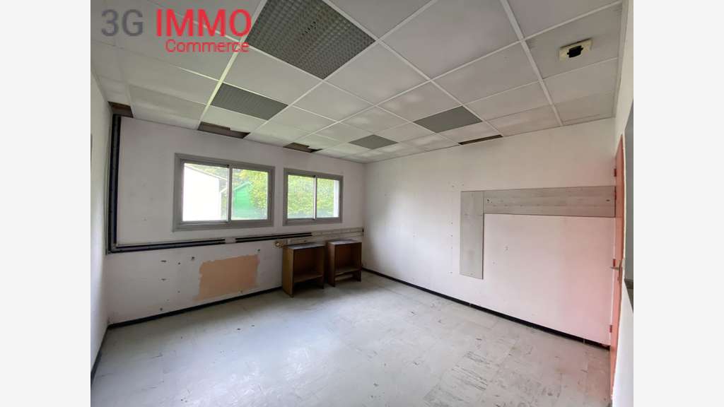 Vente superbe bâtiment activité 610m² à Agen