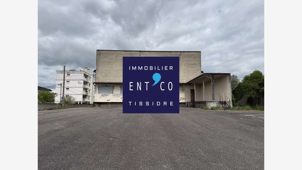 Entrepôt de 1580m² à vendre à Agen