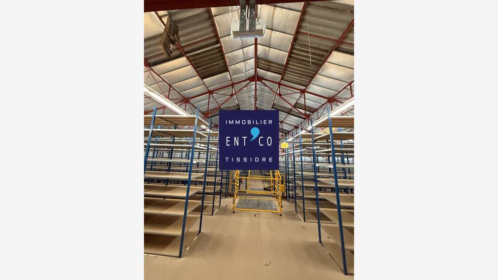 Entrepôt de 1580m² à vendre à Agen