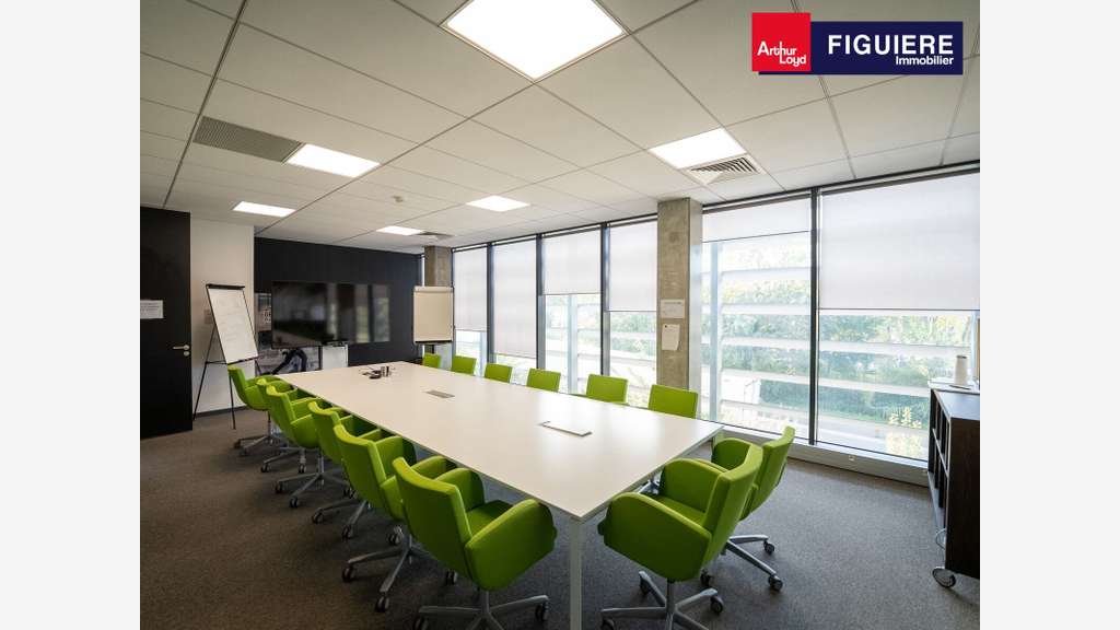 Bâtiment mixte indépendant 7462m² ZAC de Lenfant