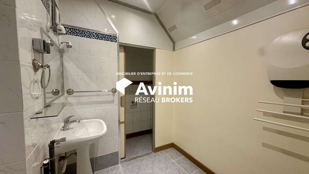 Vente local professionnel 68m² à Aix-en-Provence