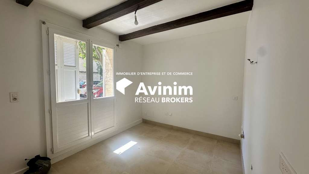 Vente local professionnel 68m² à Aix-en-Provence