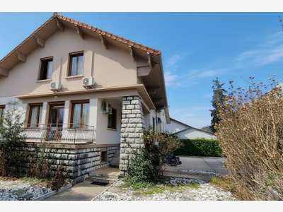 AV immeuble 240m² empl stratégique Aix-les-Bains