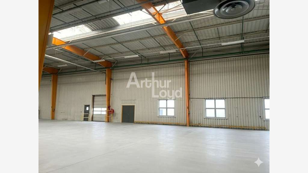 Local d'activité de 23091m² à vendre à Aizenay
