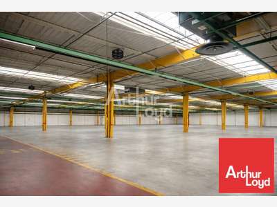 Local d'activité de 23091m² à vendre à Aizenay