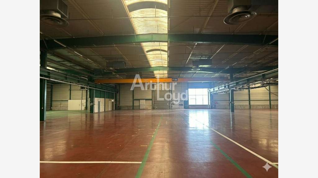Local d'activité de 23091m² à vendre à Aizenay