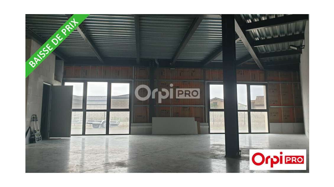 Local d'activité 108m² à vendre à Alixan