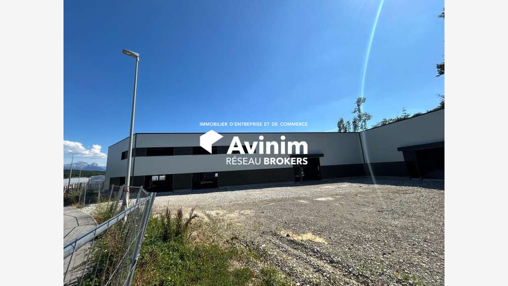 Bâtiment d'activité à vendre 315m²