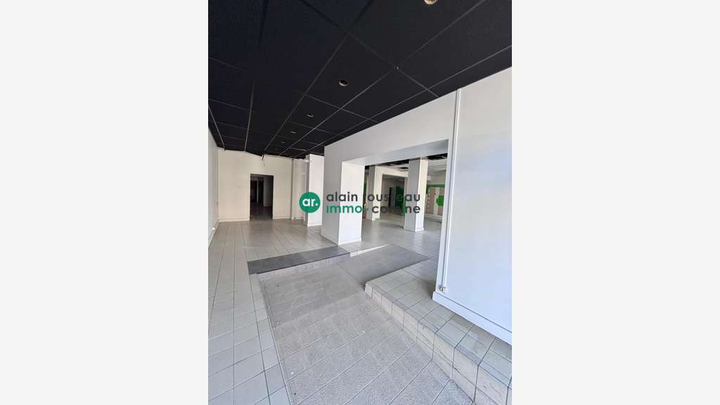 Vente murs commerciaux env. 500m² à Angers centre