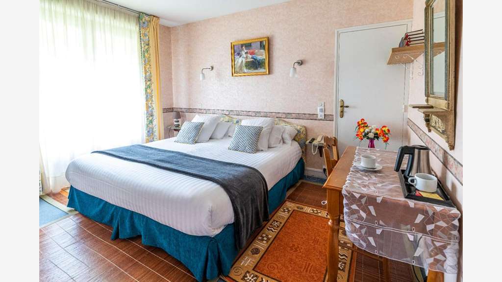 Vente murs commerciaux hôtel 450m² Sud Angers