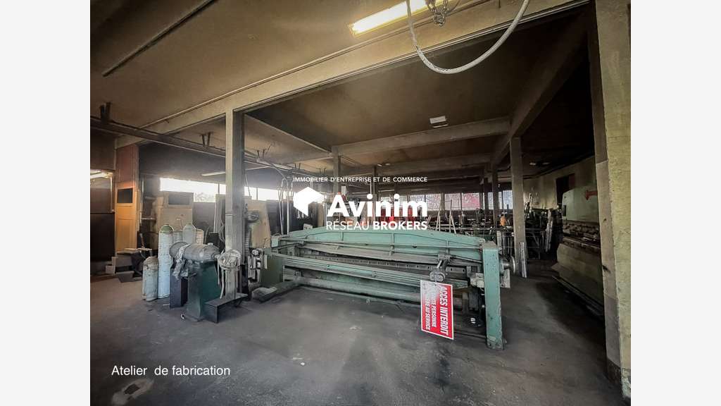 Locaux 300m² sur 150m² Zone Activités d’Annemasse