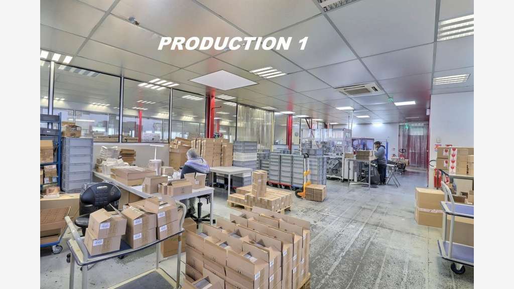 Locaux indépendants + stockage 1100m² à Argenteuil