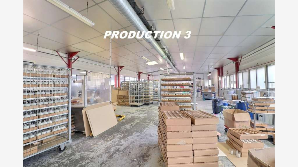 Locaux indépendants + stockage 1100m² à Argenteuil
