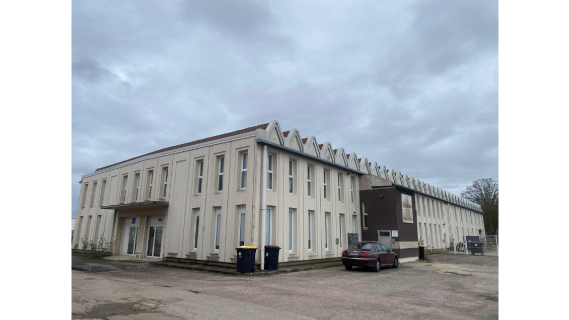 AV bâtiment mixte 1650m² à Auxerre Av. Jean-Jaurès