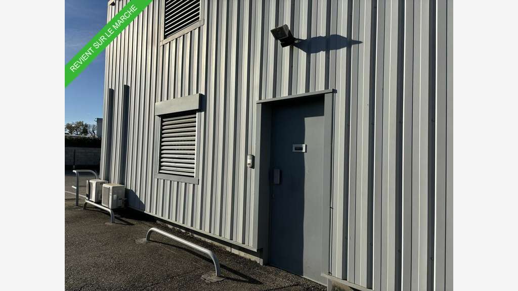 Local d'activité 655m² à vendre Avignon Courtine