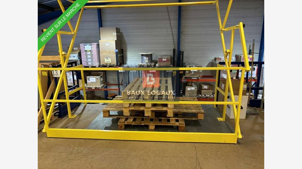 Local d'activité 655m² à vendre Avignon Courtine