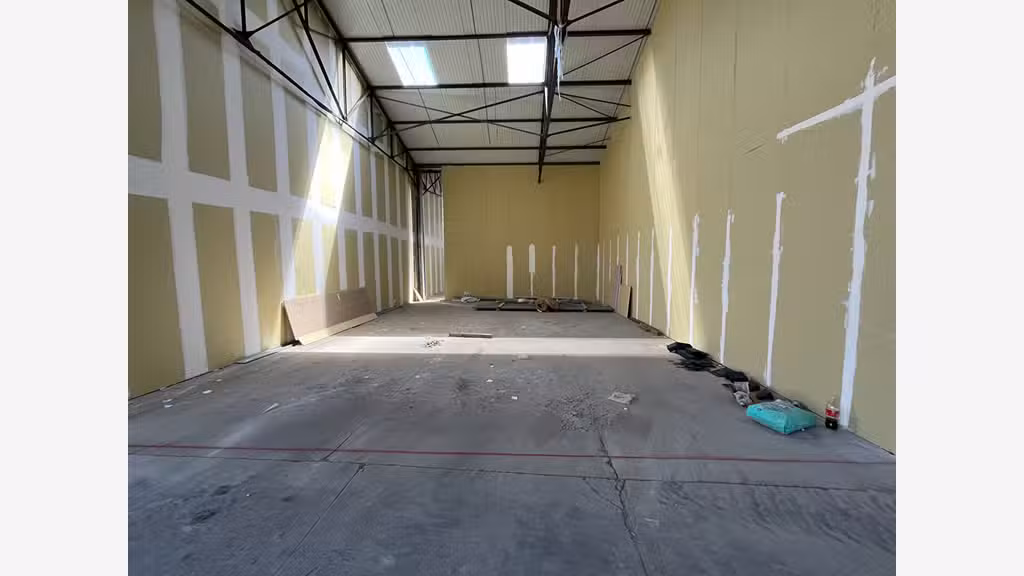 A vendre cellule 76m² empl prime à Bayonne Anglet
