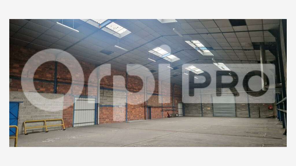 Vente local d'activité 680m² à 15 min de Beauvais