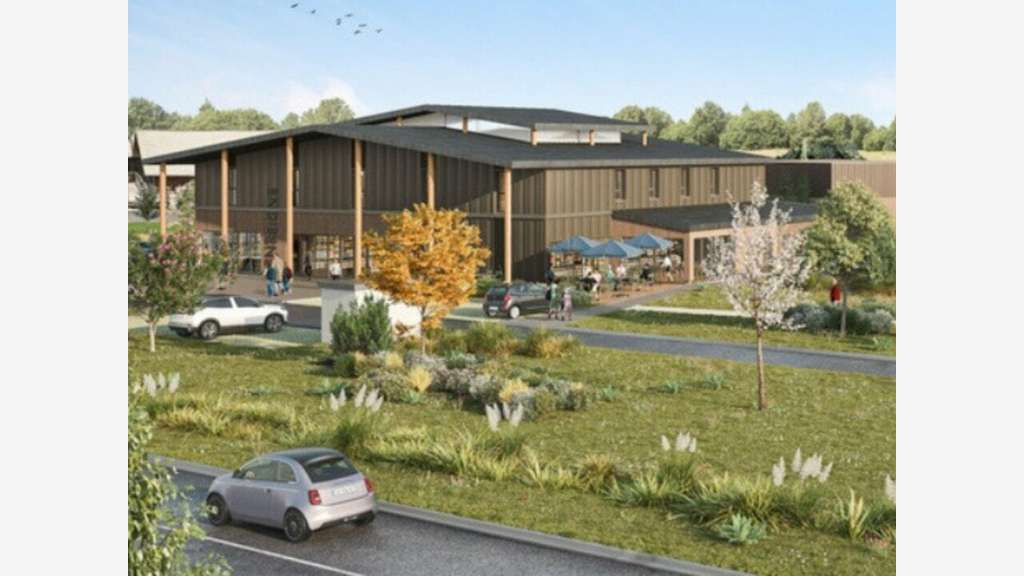 AV local d'activité de 11 000m² à Benesse les Dax