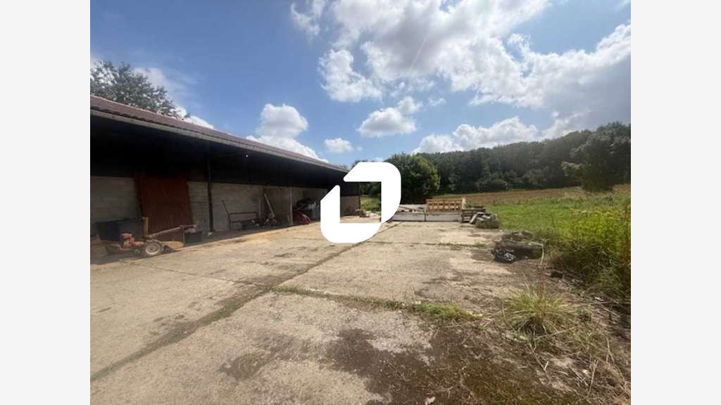 Vente Local d'activité 730m² Berville