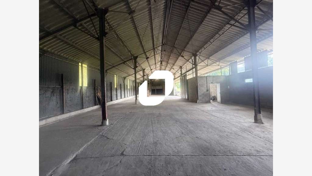 Vente Local d'activité 730m² Berville